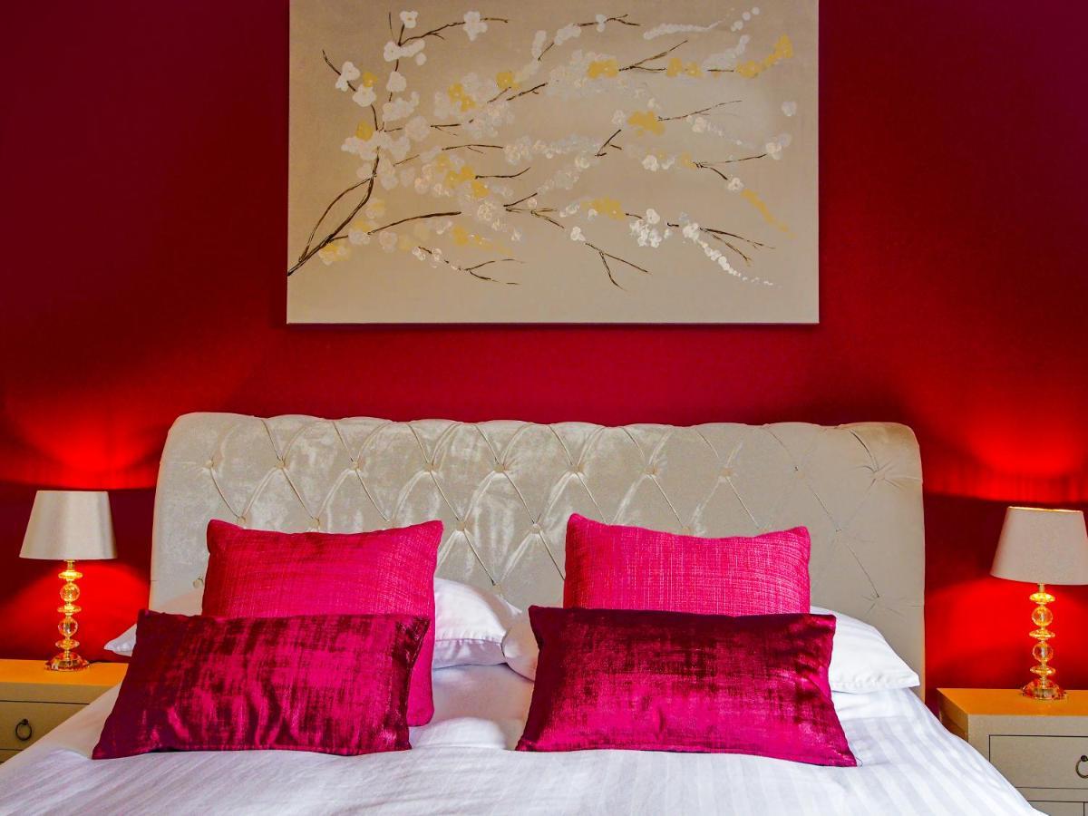 Riverbank Bed And Breakfast Llanwrtyd Wells Exteriér fotografie